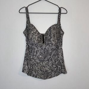 La Blanca Black & White Tankini Top 16